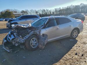 Chevrolet Malibu LS 2.5L 4 2013