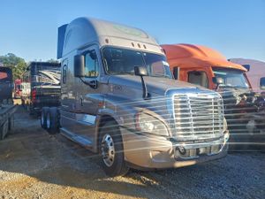 Freightliner Cascadia 14.8L 6 2015