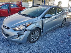 Hyundai Elantra SE 1.8L 4 2015