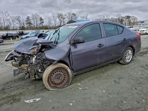 Nissan Versa S 1.6L 4 2015