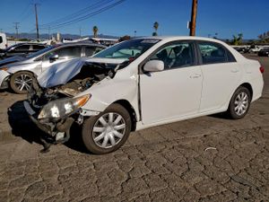 Toyota Corolla BASE 1.8L 4 2011