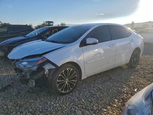 Toyota Corolla L 1.8L 4 2015