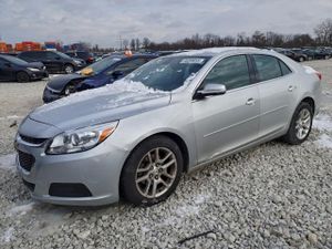 Chevrolet Malibu 1LT 2.5L 4 2015