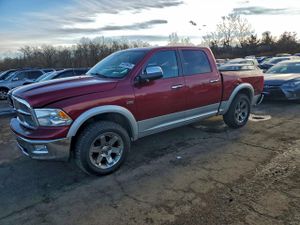 Dodge RAM LARAMIE 5.7L 8 2012