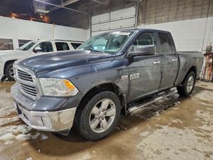RAM 1500 SLT 5.7L 8 2014