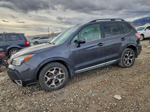 Subaru Forester 2.0XT TOURING 2.0L 4 2015