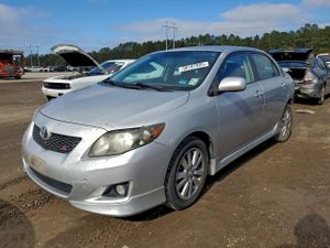 Toyota Corolla BASE 1.8L 4 2010