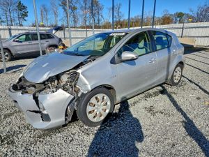 Toyota Prius 1.5L 4 2012