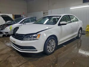 Volkswagen Jetta SE 1.8L 4 2015