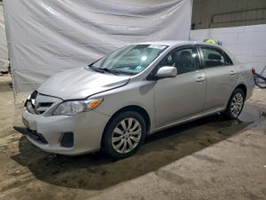 Toyota Corolla BASE 1.8L 4 2012