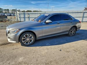 Mercedes-Benz C 300 4MATIC 2.0L 4 2015