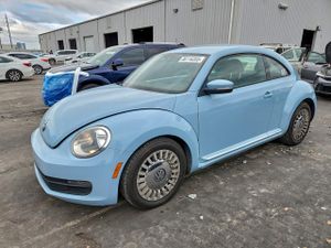 Volkswagen Beetle 2.5L 5 2013