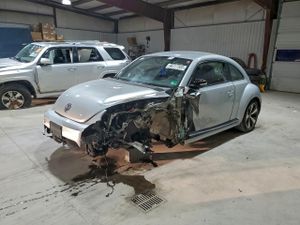 Volkswagen Beetle TURBO 2.0L 4 2014