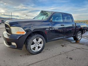 Dodge RAM ST 5.7L 8 2012