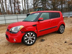 Kia Soul + 2.0L 4 2013
