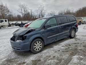 Chrysler Town & Country TOURING 3.6L 6 2013