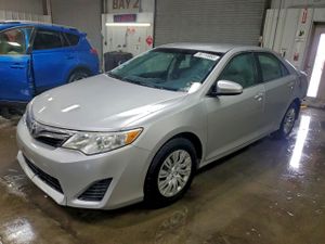 Toyota Camry L 2.5L 4 2013