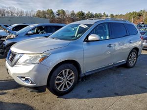 Nissan Pathfinder S 3.5L 6 2013