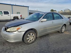 Toyota Camry LE 2.4L 4 2004