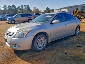 Nissan Altima BASE 2.5L 4 2012