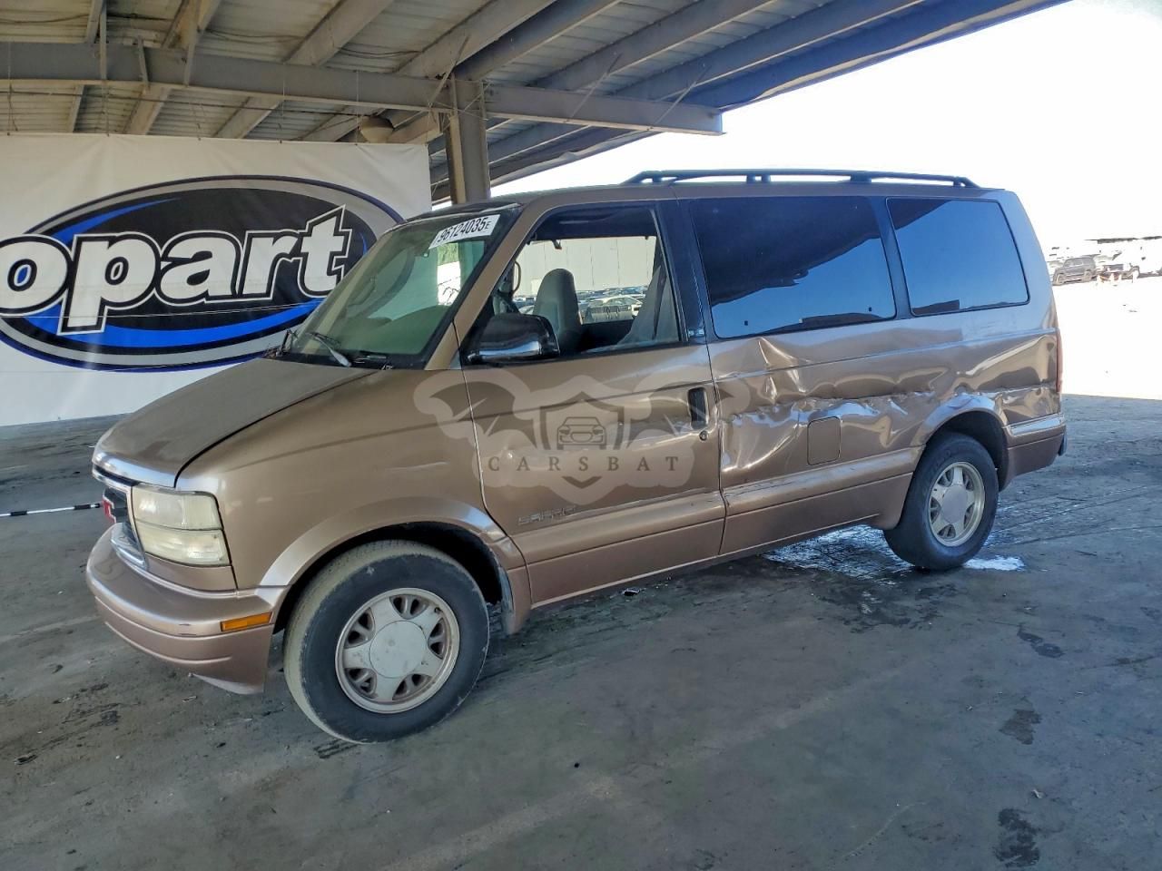 GMC Safari XT 4.3L 6 1996