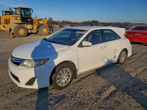 Toyota Camry BASE 2.5L 4 2012