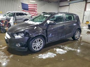 Chevrolet Aveo (Sonic) LT 1.8L 4 2014