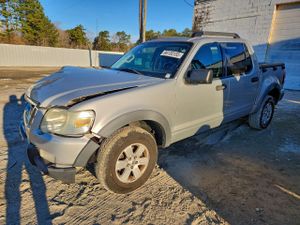 Ford Explorer XLT 4.0L 6 2010