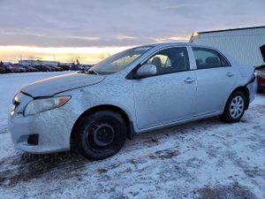 Toyota Corolla BASE 1.8L 4 2010