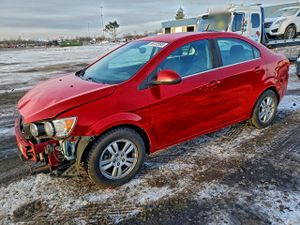 Chevrolet Aveo (Sonic) LT 1.8L 4 2013