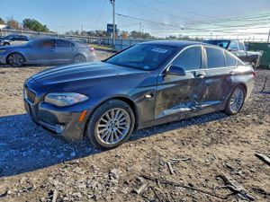 BMW 5 Series XI 3.0L 6 2012