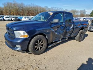 Dodge RAM ST 5.7L 8 2012
