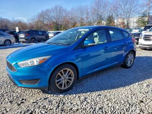 Ford Focus SE 2.0L 4 2015