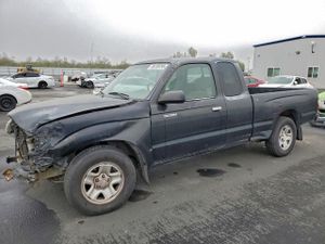 Toyota Tacoma XTRACAB 2.4L 4 2004