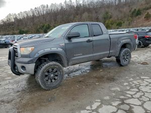 Toyota Tundra DOUBLE CAB SR5 5.7L 8 2013