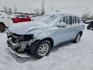 Mitsubishi Outlander SE 3.0L 6 2015