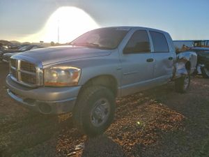 Dodge RAM 5.7L 8 2006
