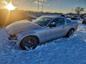 Ford Mustang 4.0L 6 2008