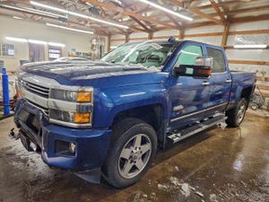 Chevrolet Silverado 1500 K2500 HIGH COUNTRY 6.6L 8 2015
