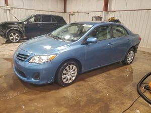 Toyota Corolla BASE 1.8L 4 2013