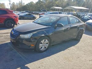 Chevrolet Cruze LS 1.8L 4 2013