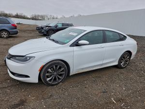 Chrysler 200 S 2.4L 4 2015