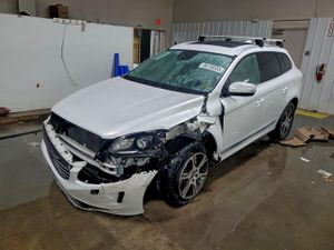 Volvo XC60 T6 PLATINUM 3.0L 6 2015