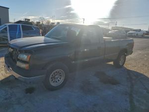 Chevrolet Silverado 1500 C1500 4.8L 8 2004