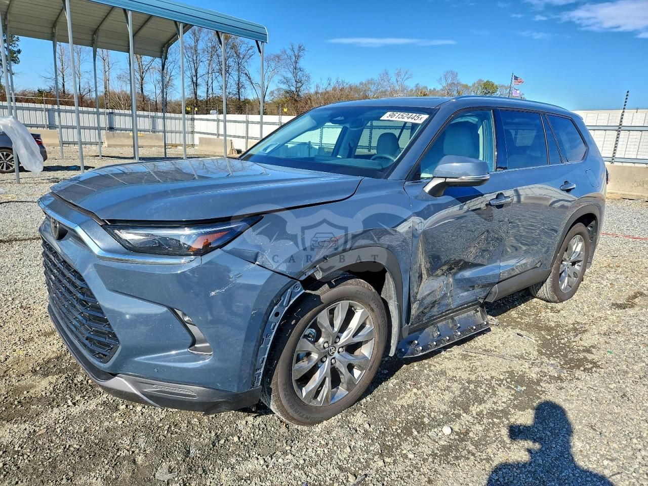 Toyota Grand Highlander LE 2.4L 4 2025