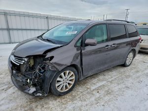 Toyota Sienna XLE 3.5L 6 2012