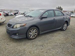 Toyota Corolla BASE 1.8L 4 2010