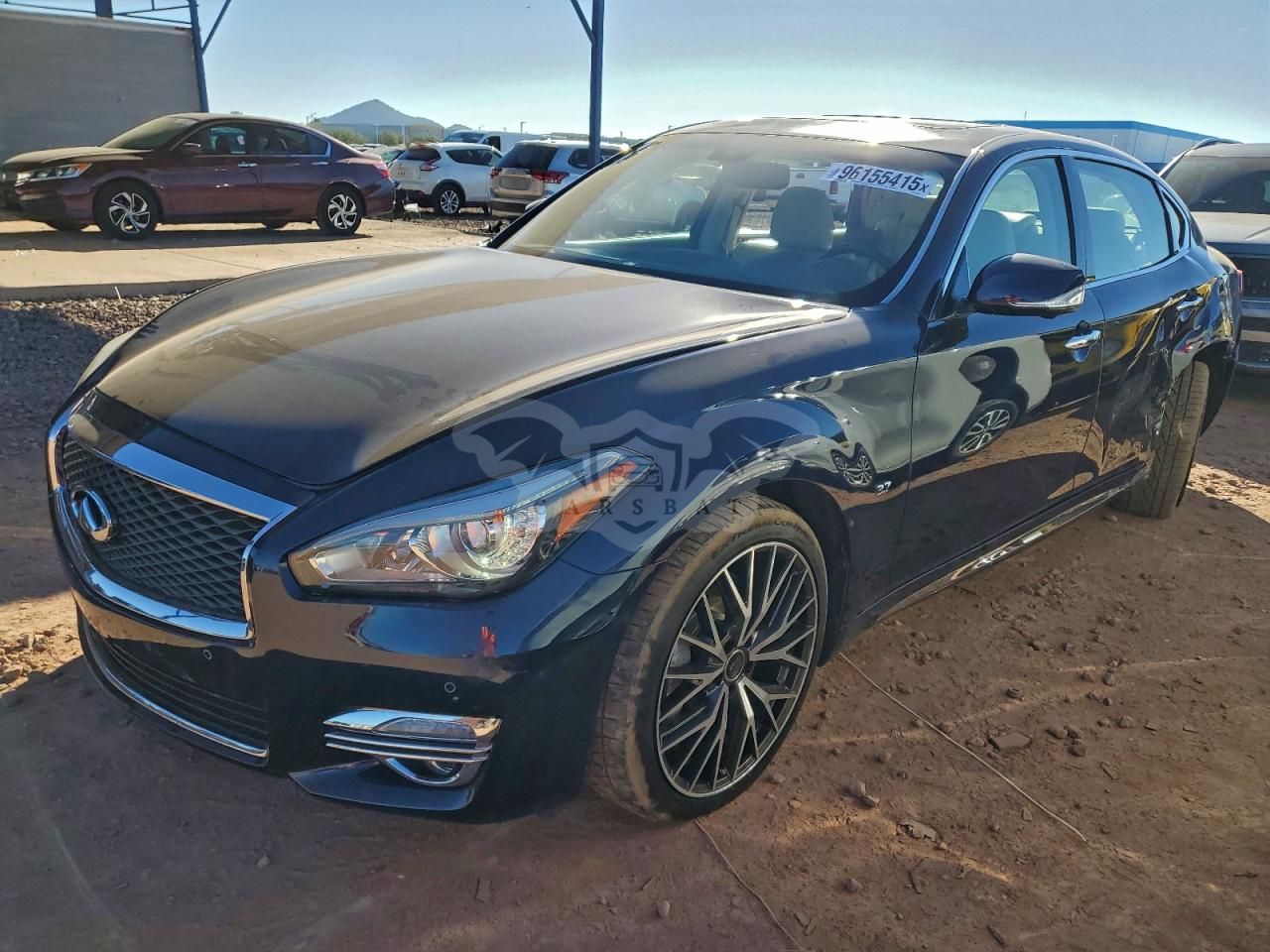 Infiniti Q70 3.7 3.7L 6 2015