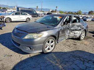 Toyota Camry BASE 2.5L 4 2010