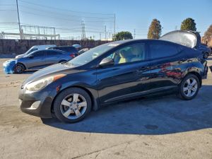 Hyundai Elantra GLS 1.8L 4 2013